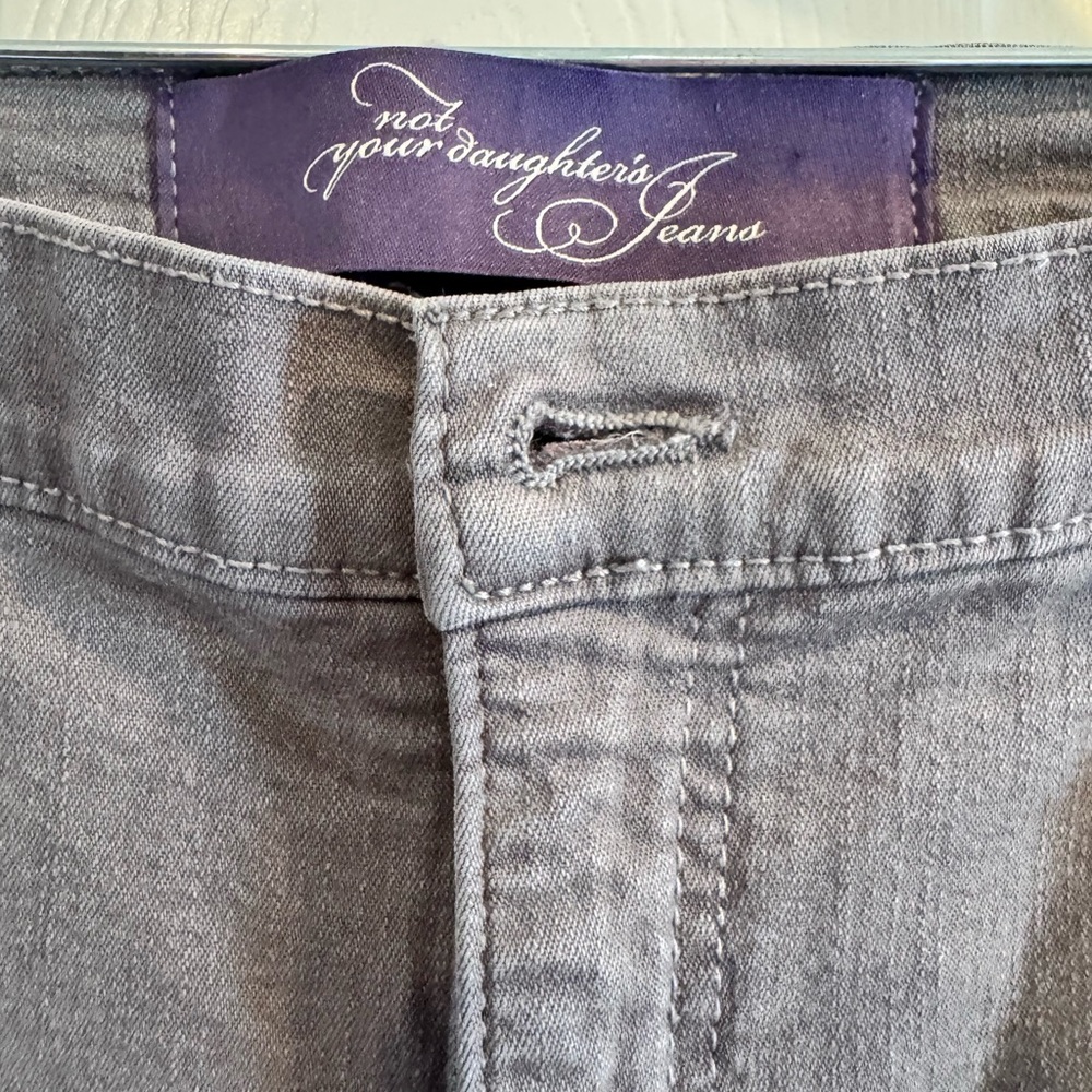 NYDJ Gray Jeggings with Pre-Washed Denim